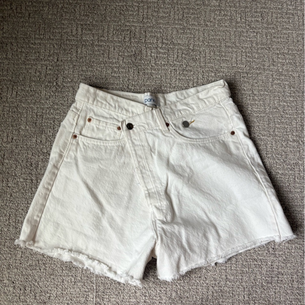 Parke/Levis white denim shorts. Runs big